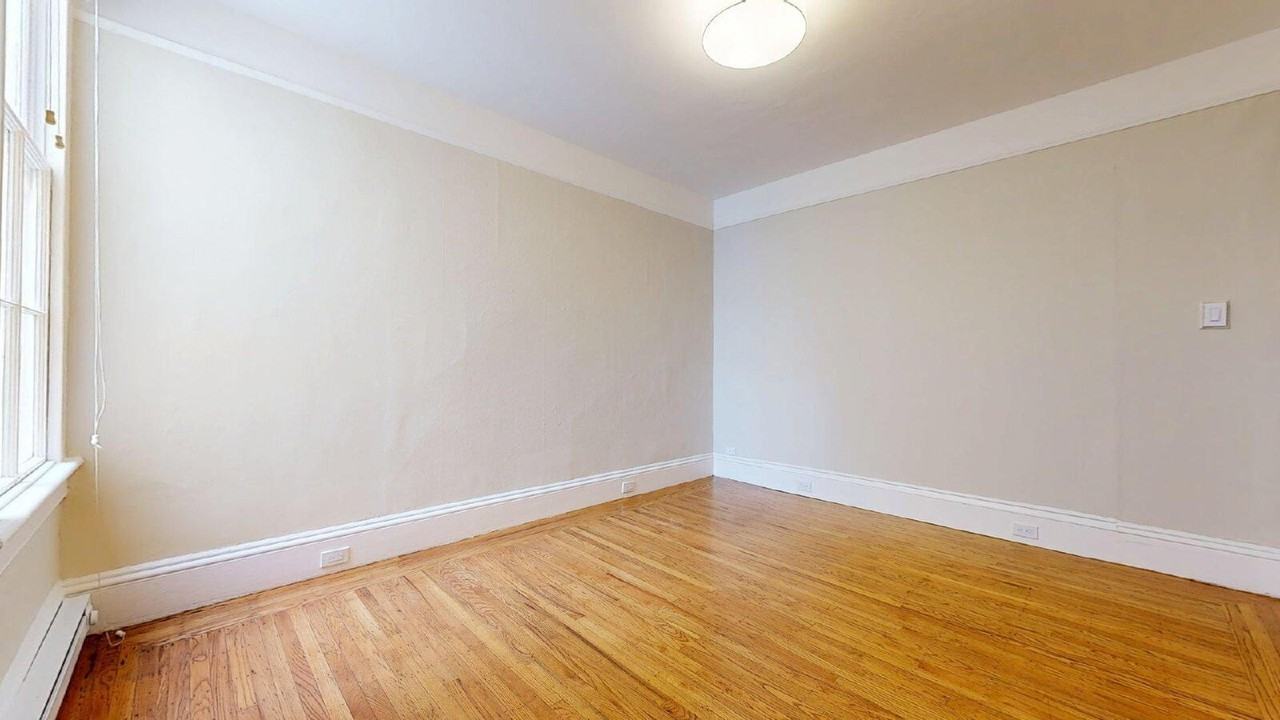 1412 Lyon St - Photo 6 of 22