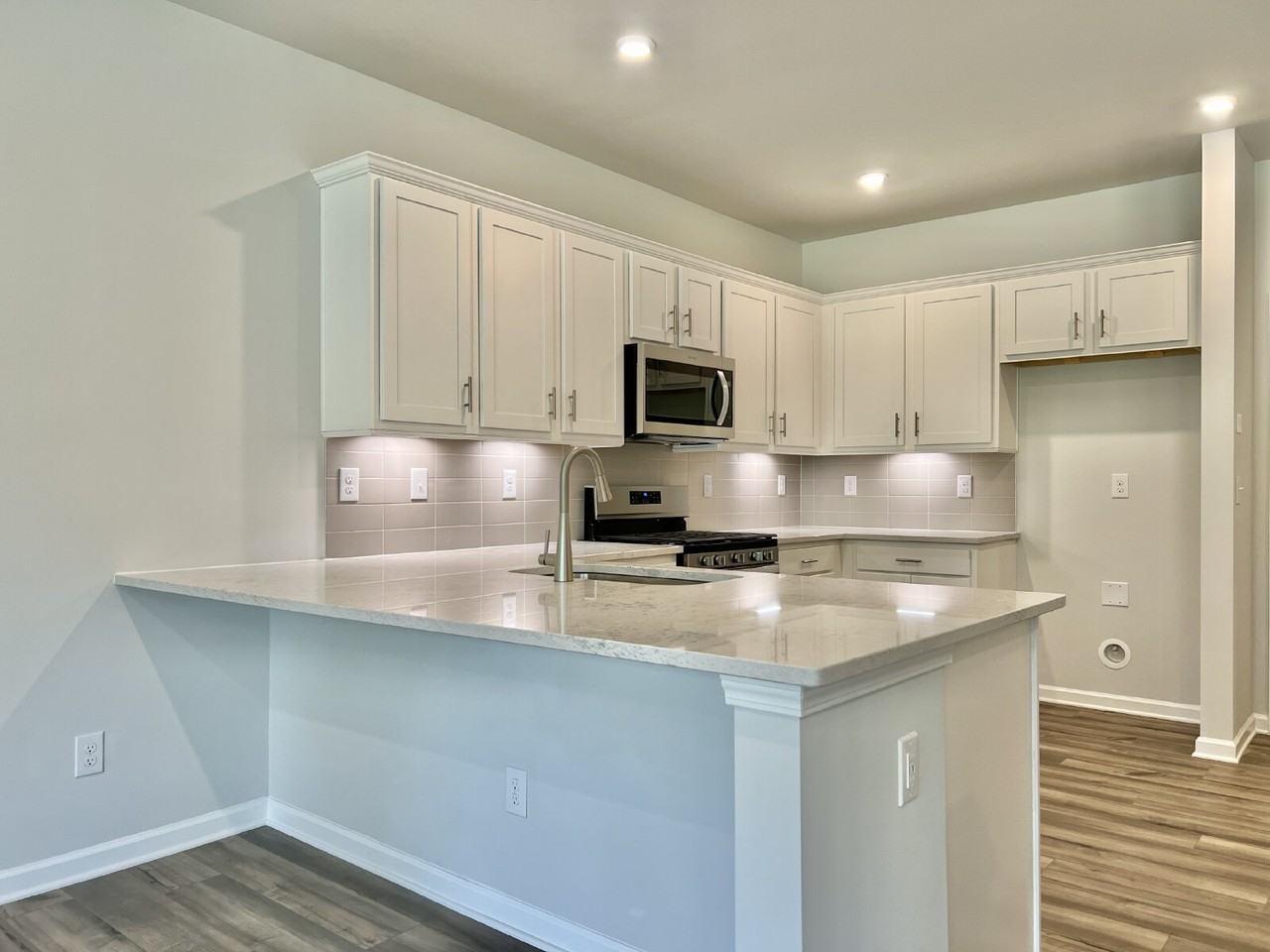 7864 Nelson Rd - Photo 3 of 30