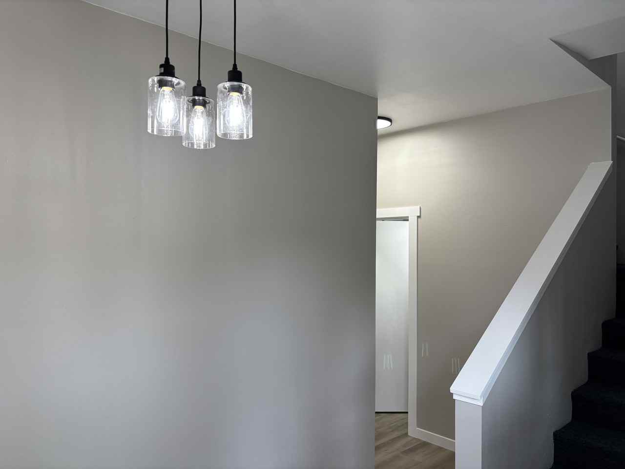 221 E Elizabeth Ave #1 - Photo 4 of 37