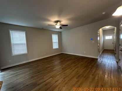 215 Shallowbag Bay Ln - Photo 3 of 18