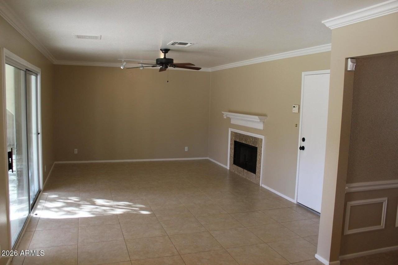 1517 E Gemini Dr - Photo 6 of 13