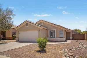 featured image of 8133 W Magnolia St