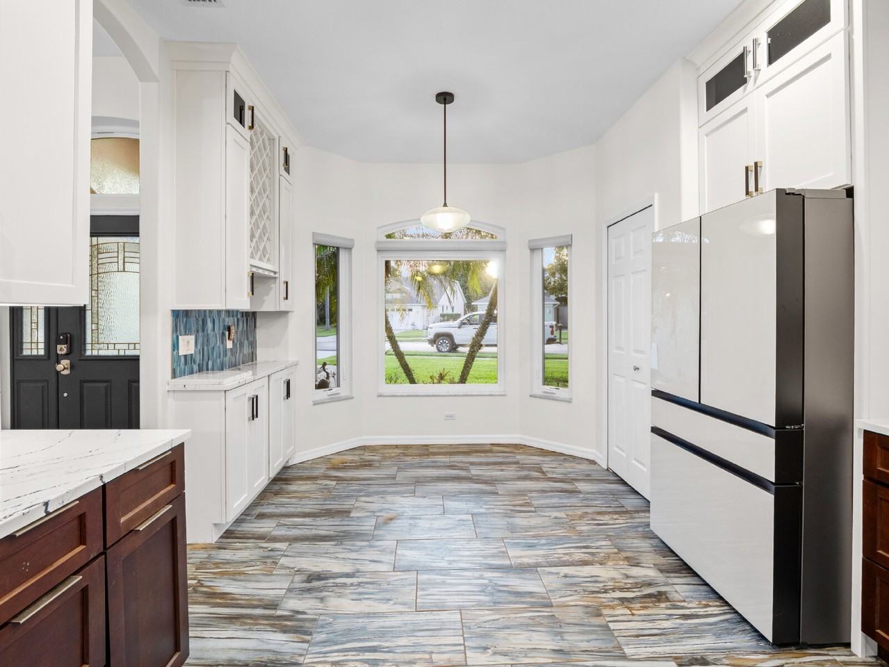 1665 Ficus Point Dr - Photo 5 of 28