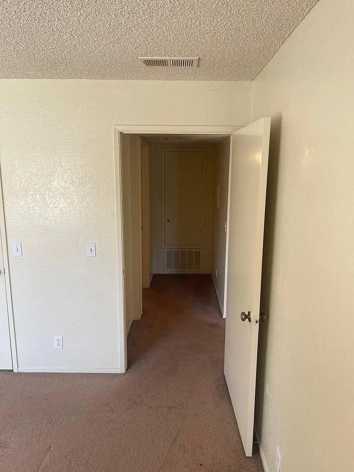 321 Inger Dr - Photo 7 of 10