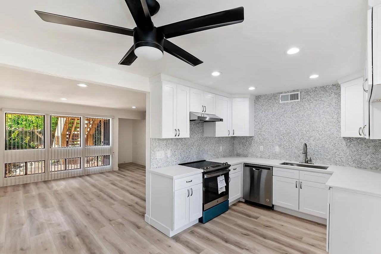 445 Bradshaw East Lane - Photo 6 of 18