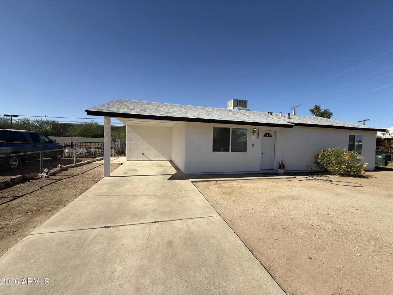 12022 W Ash St - Photo 2 of 18