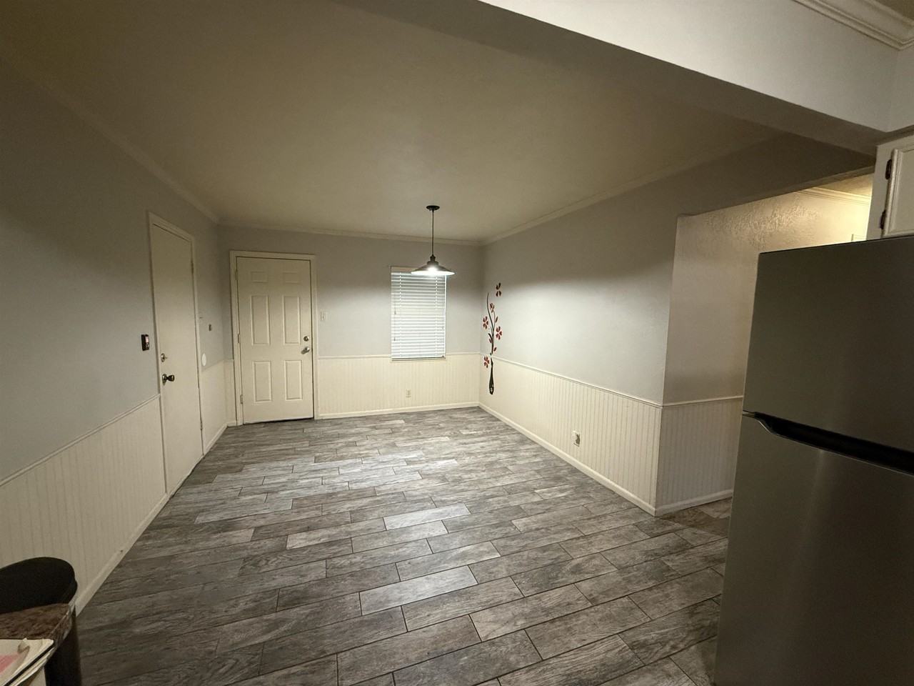 1815 Helena Ave - Photo 4 of 10