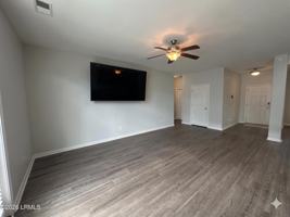featured image of 181 Okatie Park Cir W