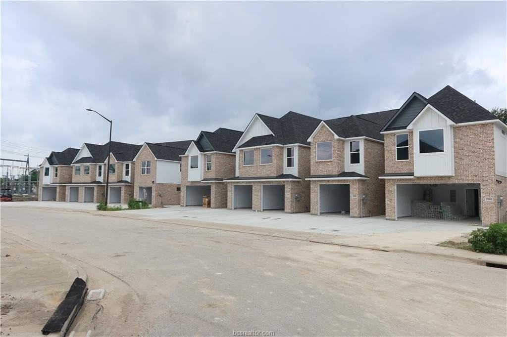 2173 Big River St - Photo 2 of 18