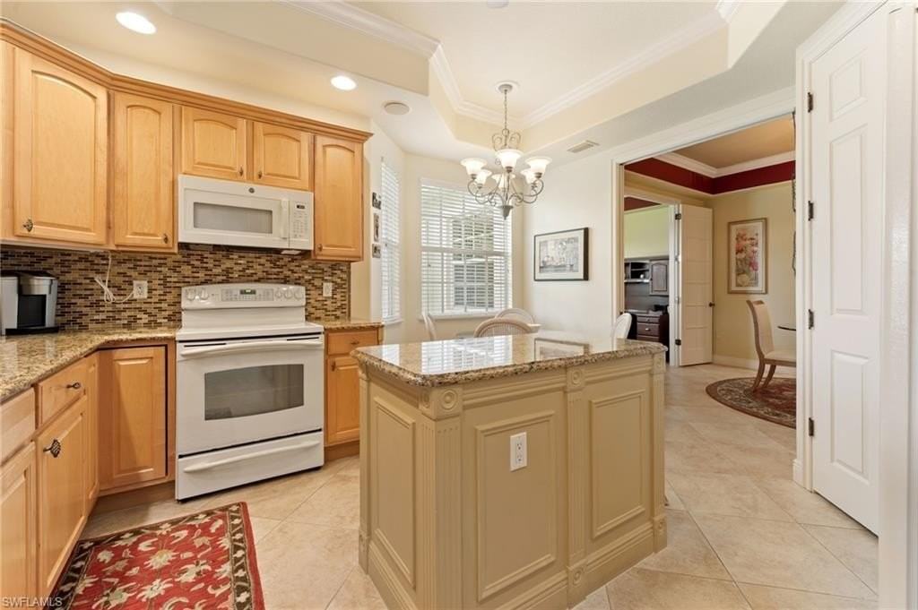 19630 Marino Lake Cir #2702 - Photo 4 of 50