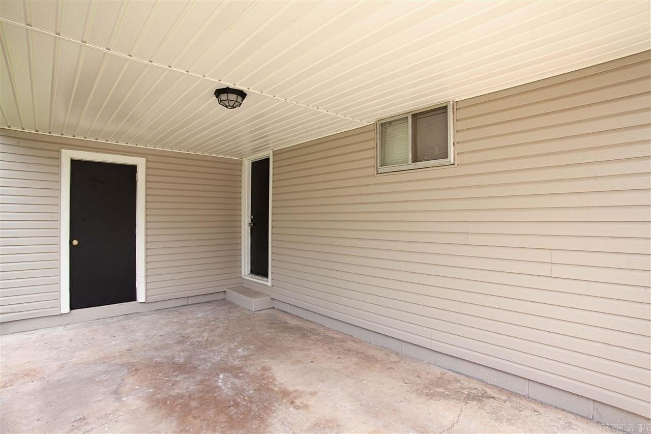 817 Greenlea Dr - Photo 3 of 13