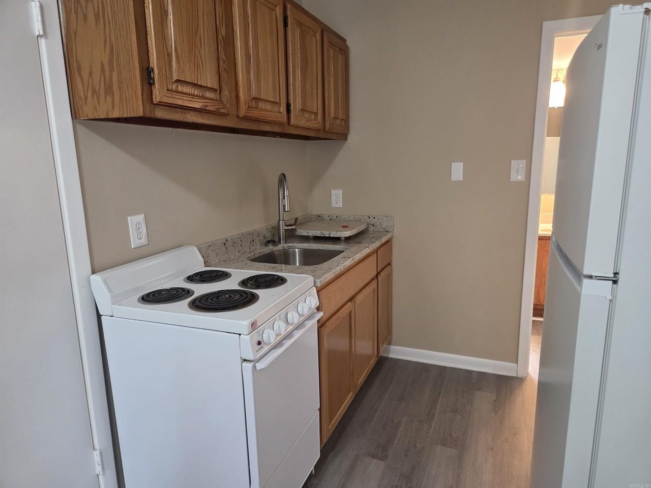 111 Harvard St #A - Photo 4 of 11