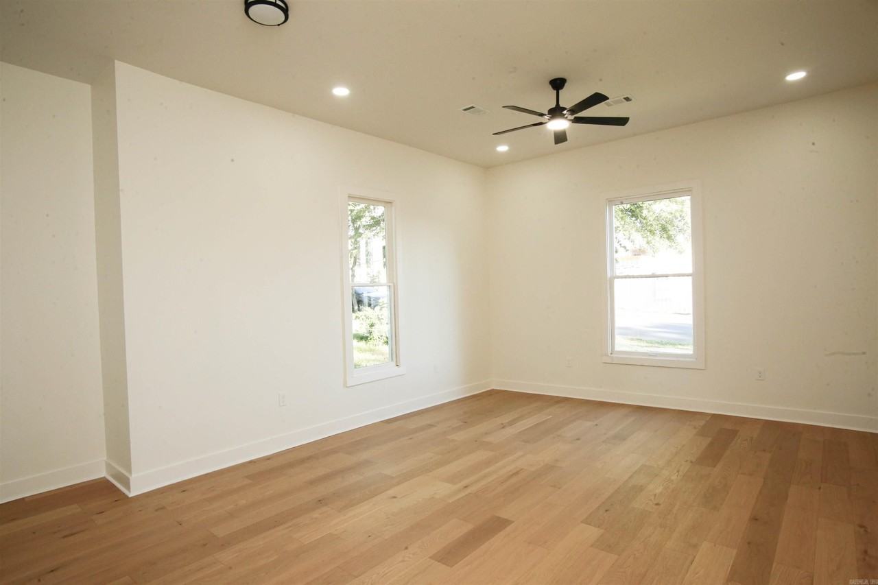 2324 W Daisy L Gatson Bates Dr #2 - Photo 3 of 17