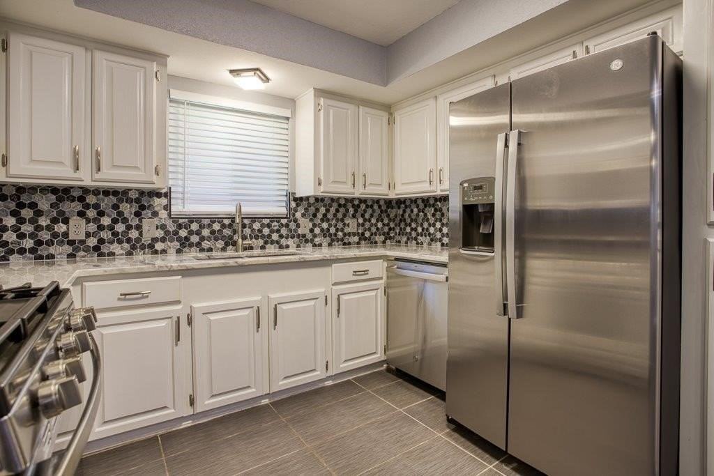 10733 Timbergrove Ln - Photo 6 of 34
