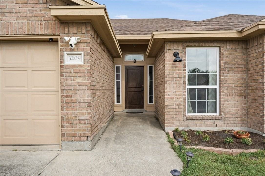 3209 Turkey Hollow Ct - Photo 3 of 26