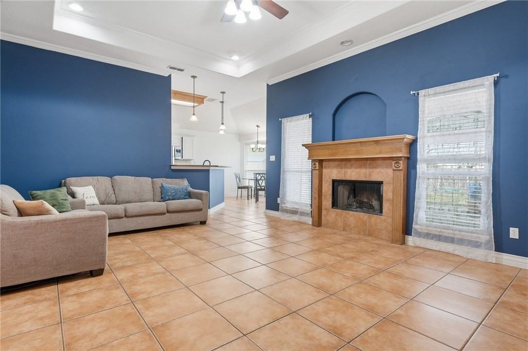 3209 Turkey Hollow Ct - Photo 5 of 26