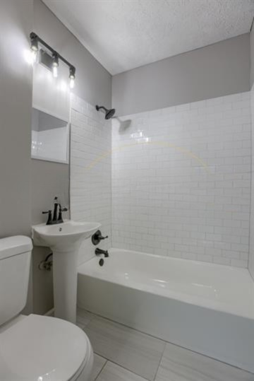 4332 Fowler Ave #1 - Photo 7 of 22