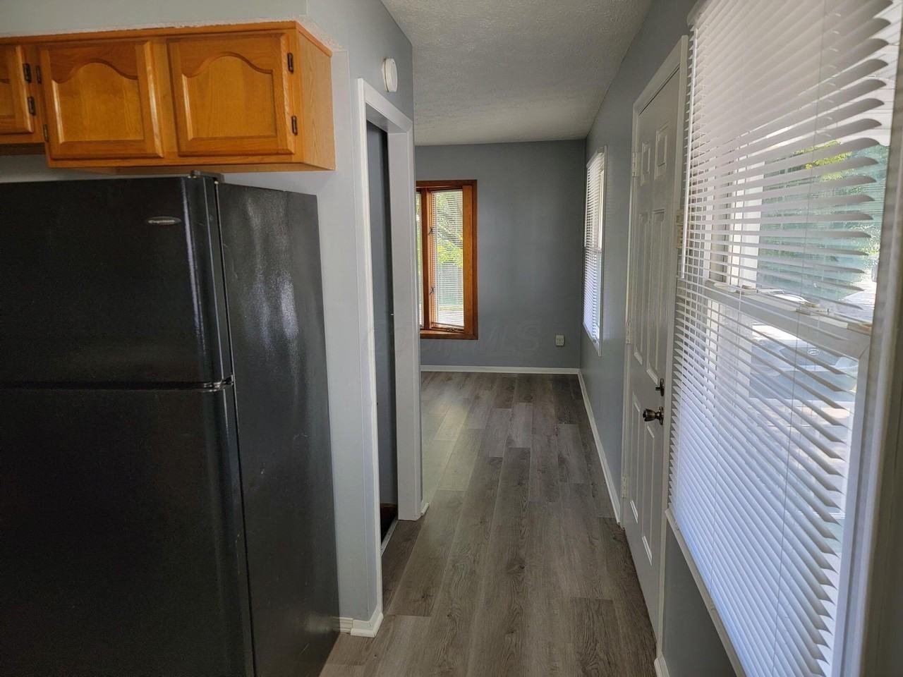 1358 Pauline Ave - Photo 7 of 20