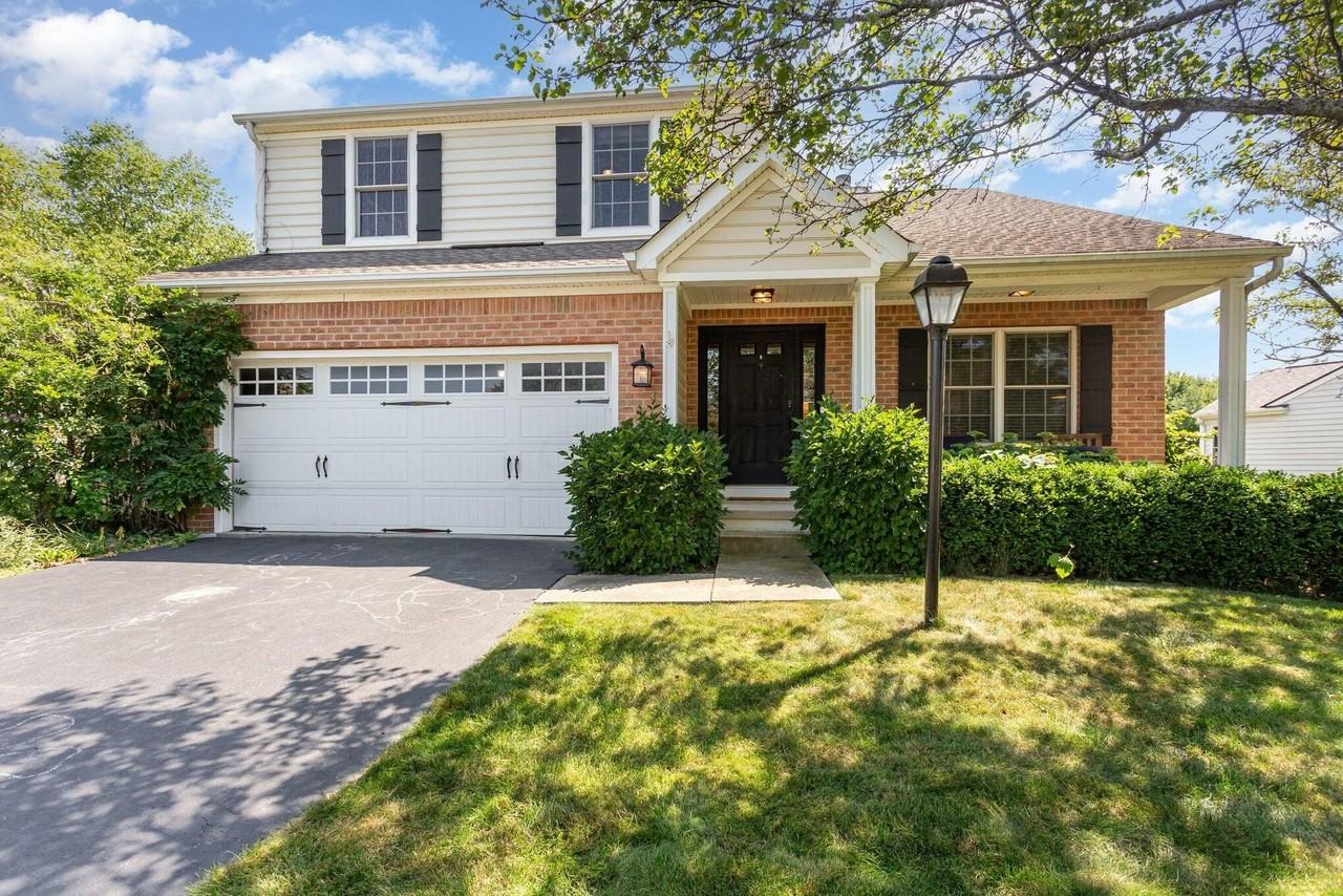 7521 Daisy Ln - Photo 3 of 35