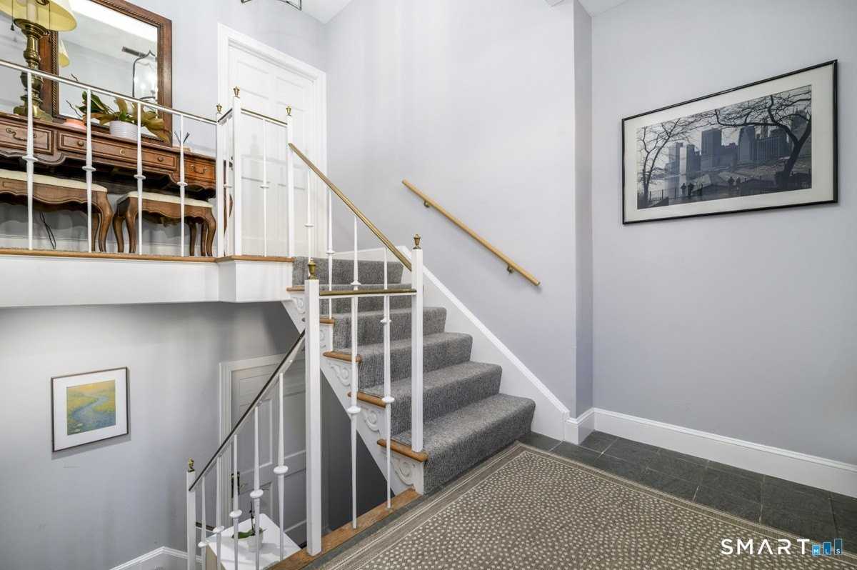 244 Park St #244 - Photo 3 of 25