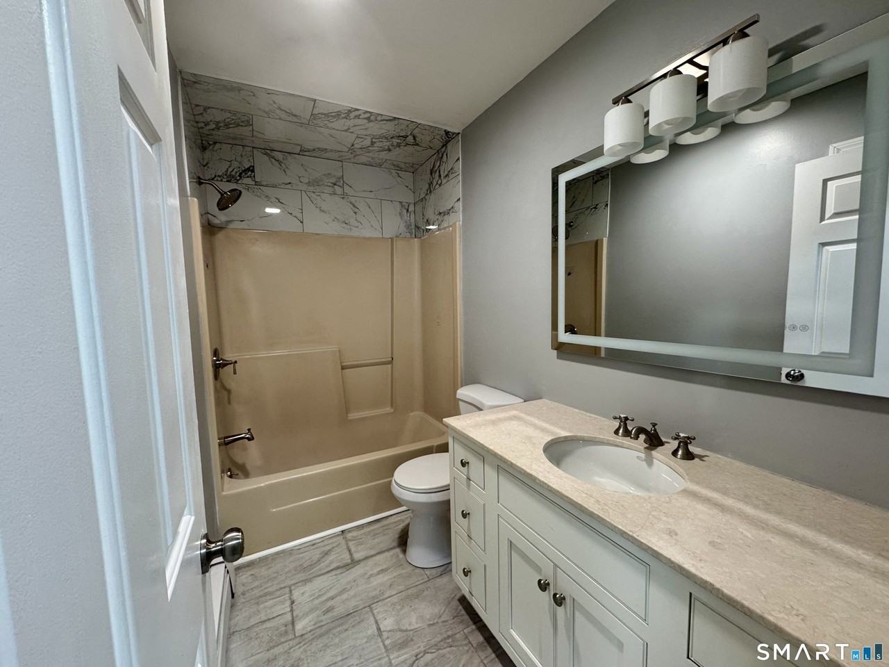 23 Katie Ln - Photo 6 of 13