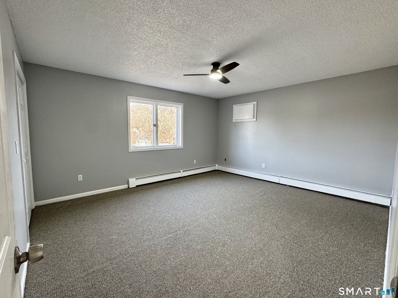 23 Katie Ln - Photo 7 of 13