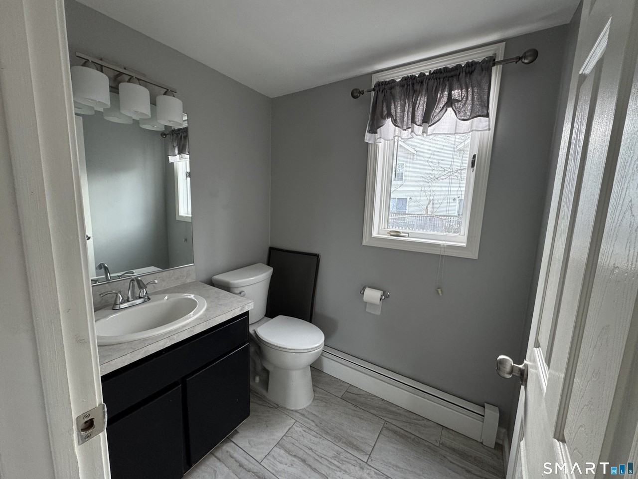 27 Katie Ln - Photo 5 of 14
