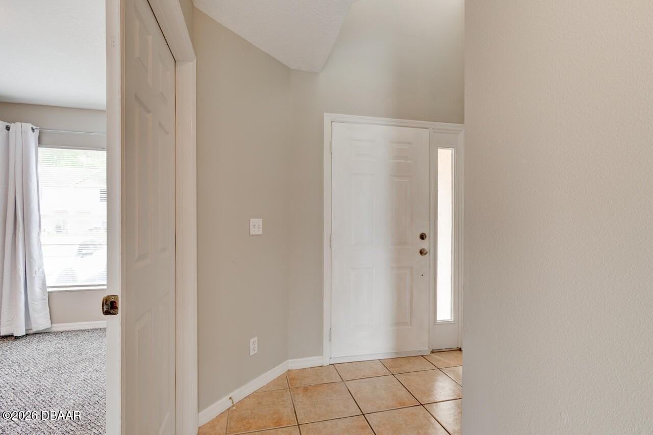 1602 Deer Springs Rd - Photo 4 of 39