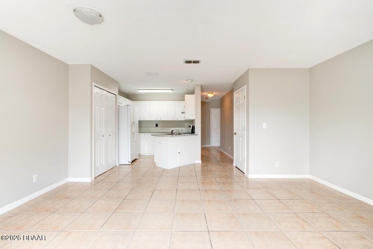 1602 Deer Springs Rd - Photo 7 of 39