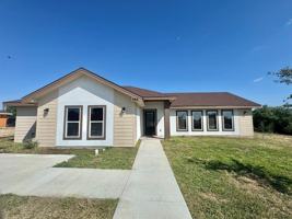 featured image of 144 Six Shooter Rd