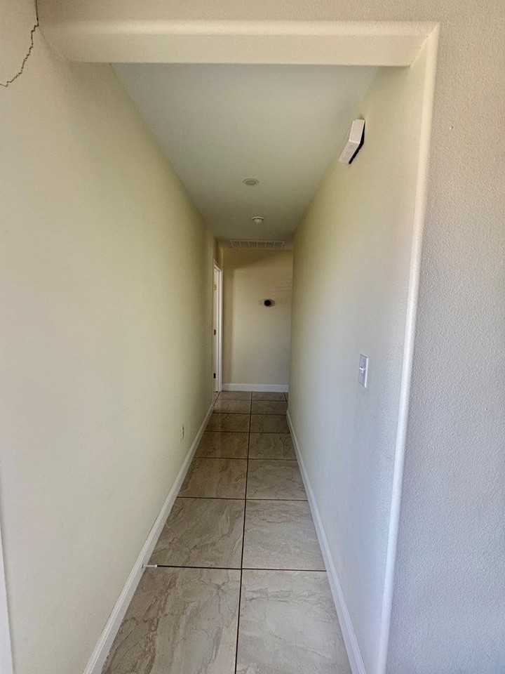 144 Six Shooter Rd - Photo 7 of 12