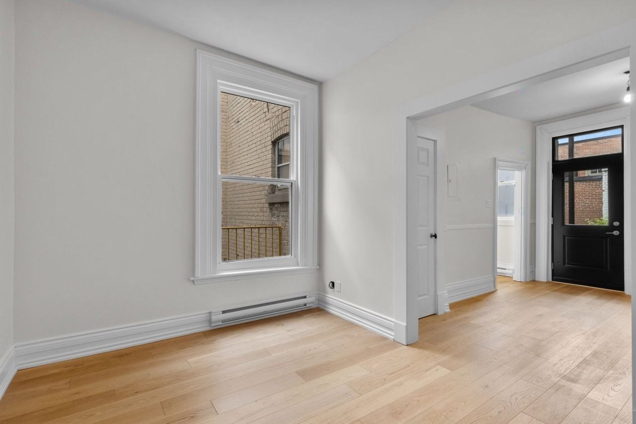 1179 Av Hope - Photo 4 of 11
