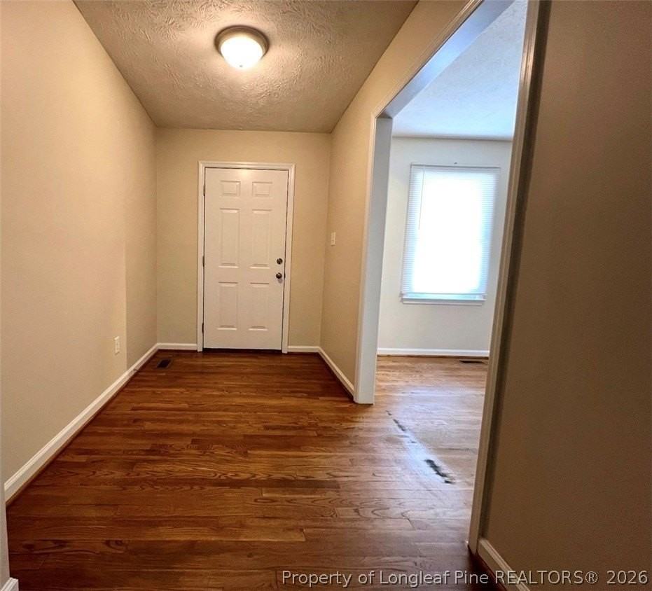 715 Ashburton Dr - Photo 2 of 34
