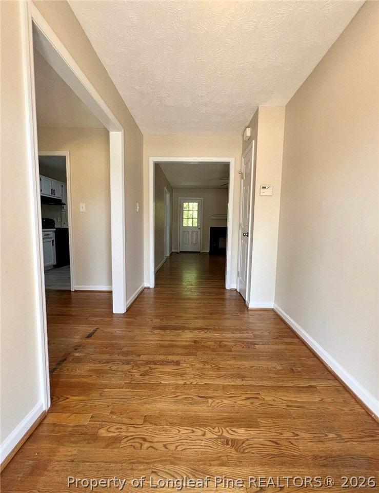 715 Ashburton Dr - Photo 3 of 34