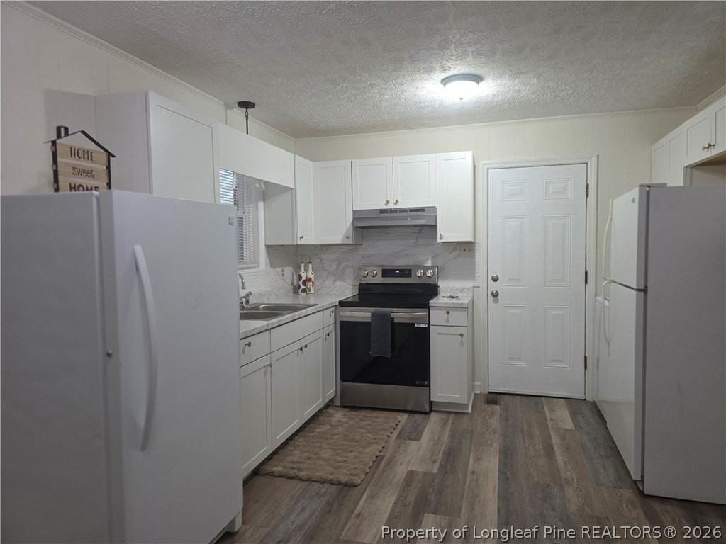 1125 Oakwood St - Photo 5 of 21