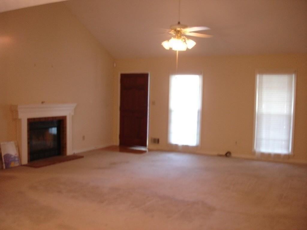 488 Slew Ave - Photo 3 of 11