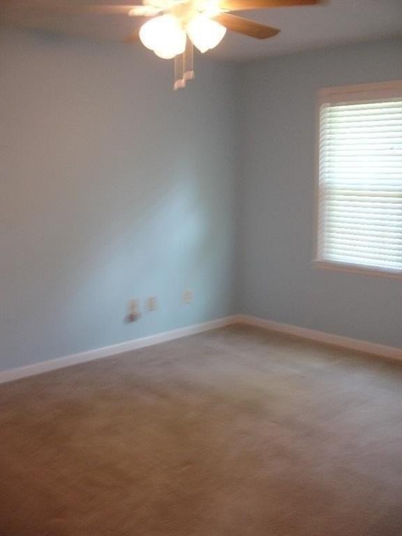 488 Slew Ave - Photo 6 of 11