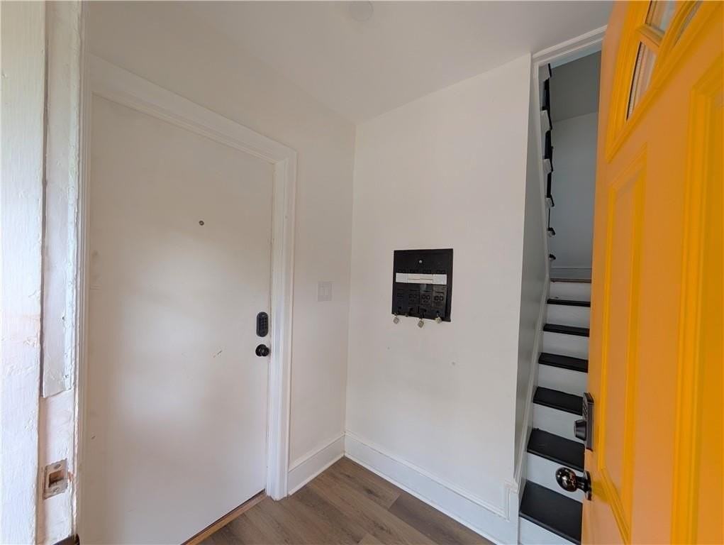 1761 John Calvin Ave #1 - Photo 3 of 20