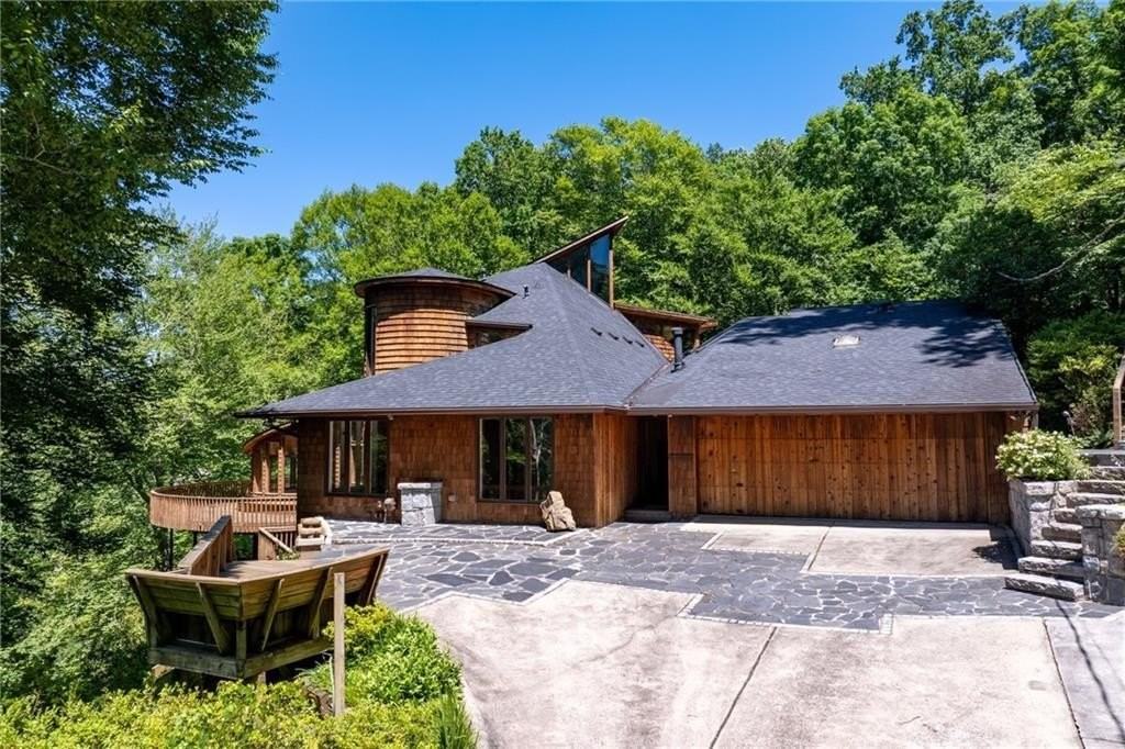 120 Laurel Dr Ne - Photo 2 of 50