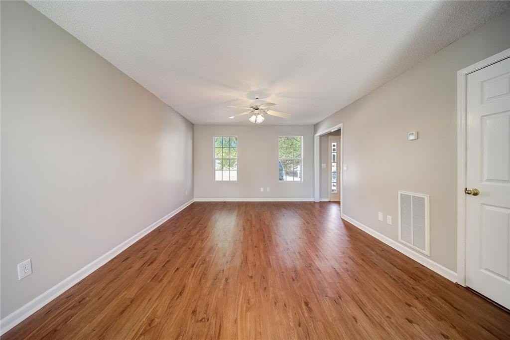 23 Westwood Cir Sw - Photo 4 of 23