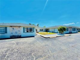 featured image of 3619 Se 9th Pl #3