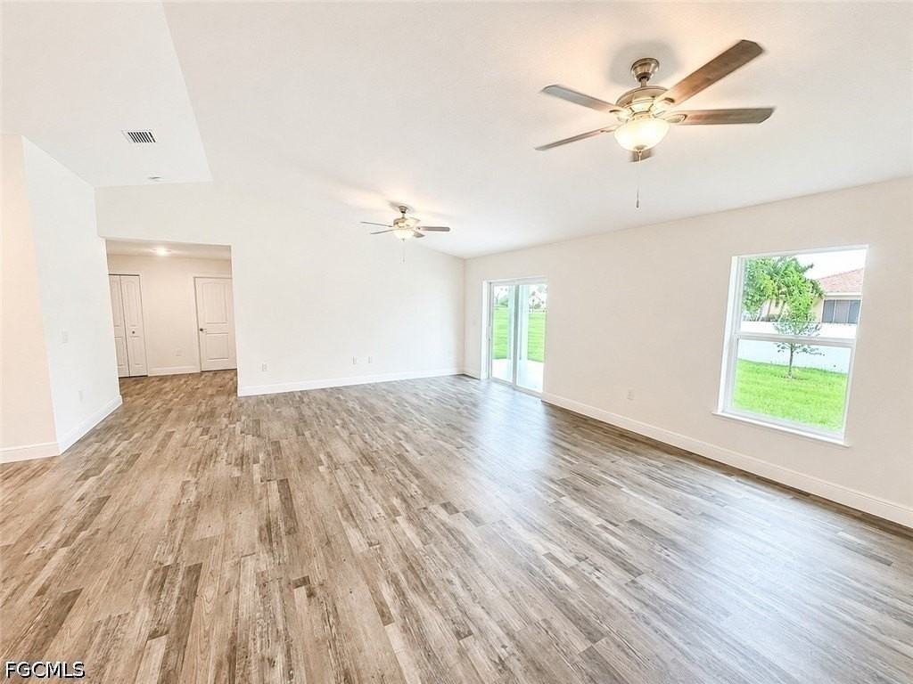 233 Nw 22nd Pl - Photo 2 of 8