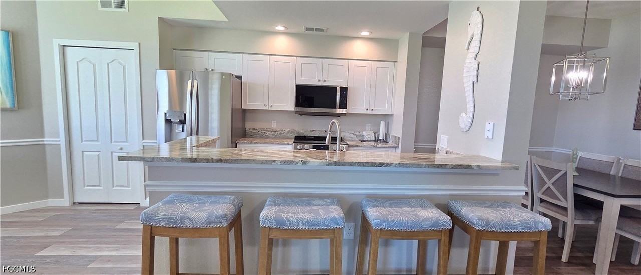16635 Lake Circle Dr #612 - Photo 4 of 27
