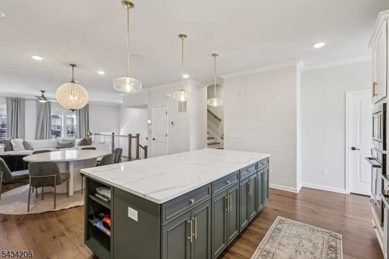 21 Dahlia Dr - Photo 7 of 49