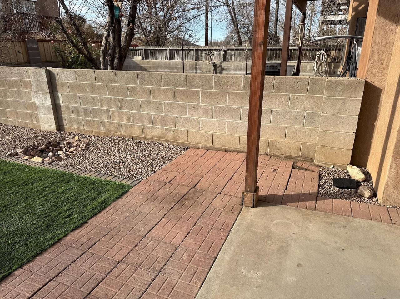 12032 Copper Ave Ne - Photo 6 of 14