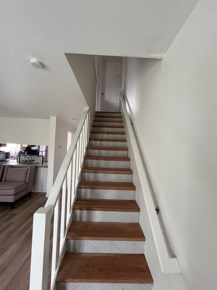 1306 29th Ave #4 - Photo 7 of 18