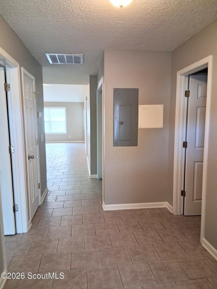 245 Promise Ln - Photo 4 of 17