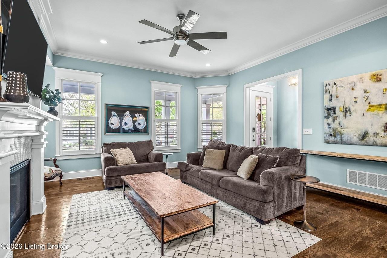 9514 Horsemint Ln - Photo 7 of 50