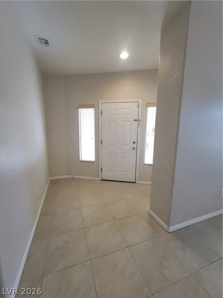 6729 Curlews Ct #0 - Photo 5 of 28
