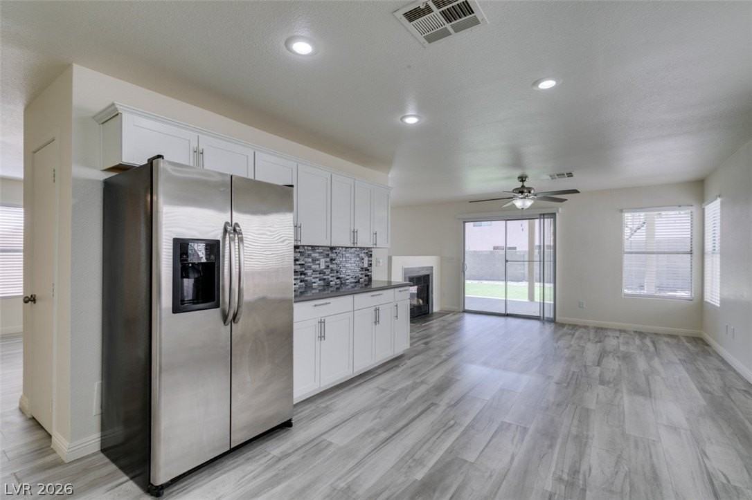 8705 Majestic Pine Ave - Photo 6 of 43
